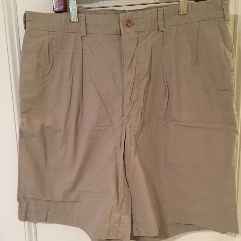 Men's "Bill's Khakis" Pleated Shorts